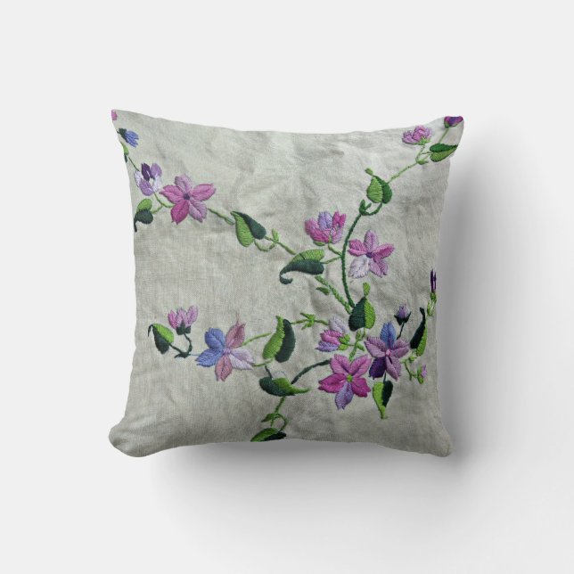 Coussin Illustration vintage de broderie (Recto)
