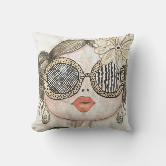 Coussin ilustración de cara de chica fashion con gafas 