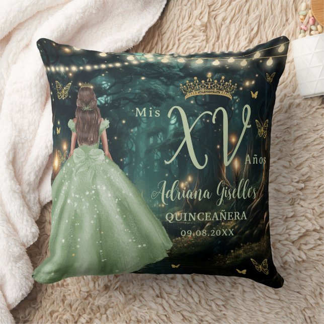 Coussin Image Enchantée Green Sage Quinceañera (Couverture)