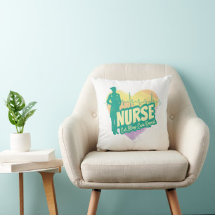 Coussin Infirmière Design Vintage avec Motif de Battement