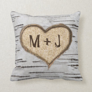 Coussin Initiales du coeur de l'arbre à bouleau mariage ru