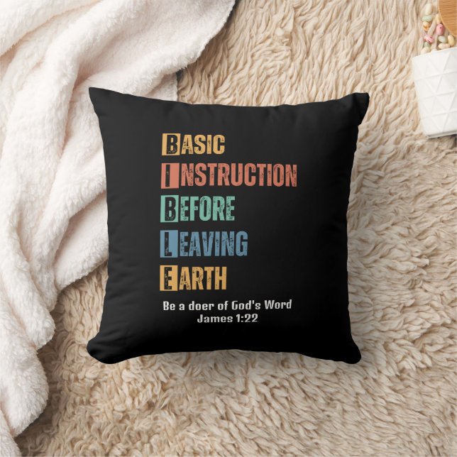 Coussin Instruction de base avant de quitter la Terre chré (Couverture)