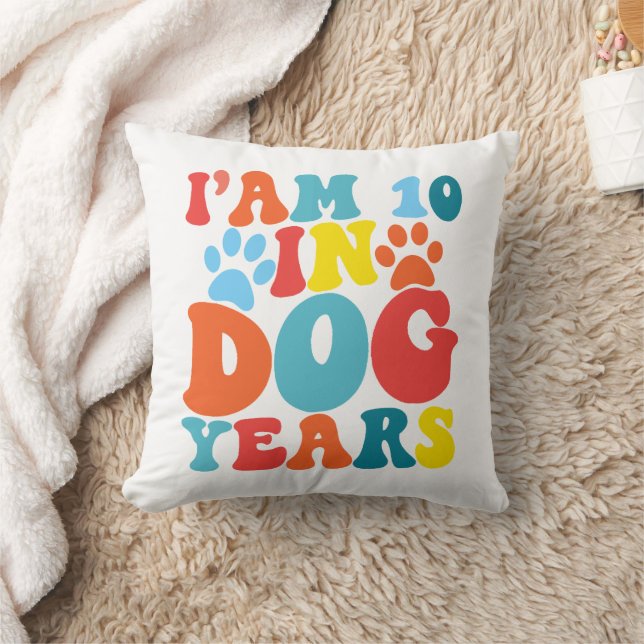Coussin J'ai 10 ans en chien 70e anniversaire Amoureux des (Couverture)