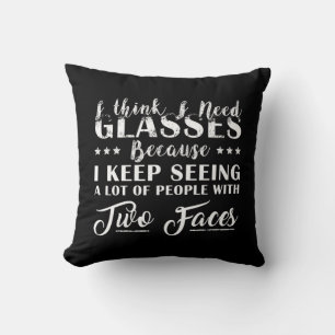 Coussin Je Pense Que J'Ai Besoin De Lunettes Avec Deux Vis