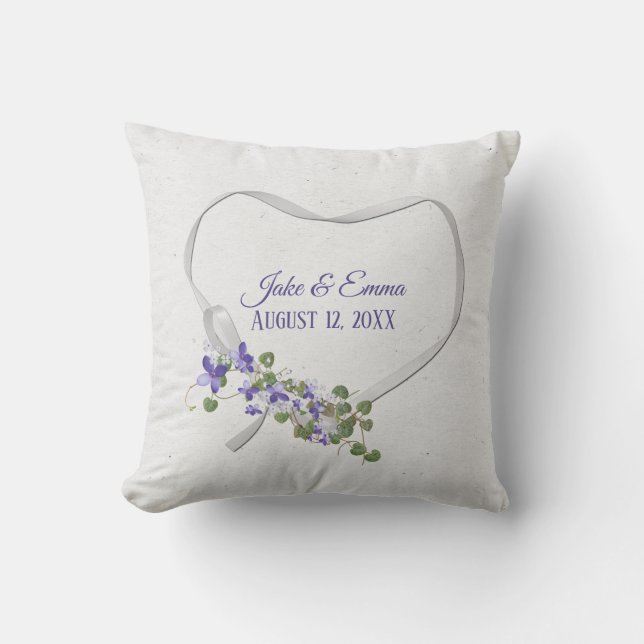 Coussin jetable Cœur Ruban Blanc avec Date de Mari (Recto)
