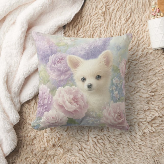 Coussin joli chiot blanc avec des fleurs (Couverture)