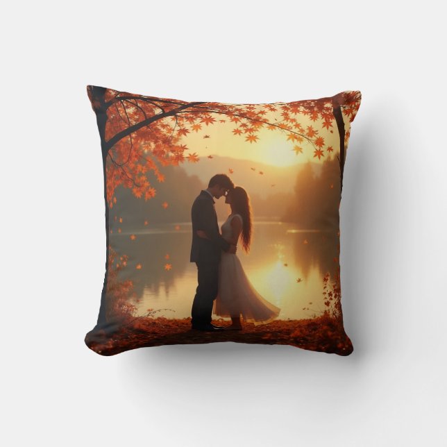 Coussin Joli couple au bord du lac en automne (Recto)