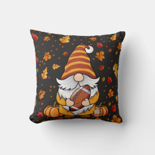 Coussin Joli gnome d'automne assis dans des citrouilles