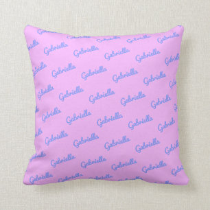 Coussin Joli nom personnalisé en script rose et violet 