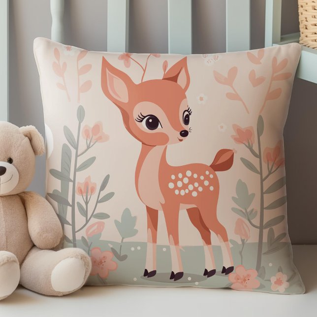 Coussin Jolie cerf de bois, animaux de forêt, petite fille (Cute Deer, Woodland Animals Themed Nursery Decor, Throw Pillow)