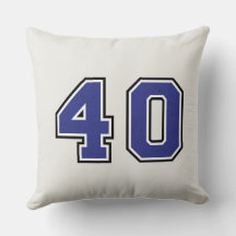 Joueur d'équipe de baseball avec numéro bleu