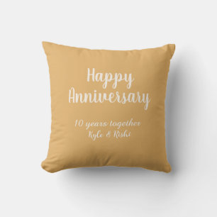 Coussin Joyeux anniversaire or blanc 10 ans nom date