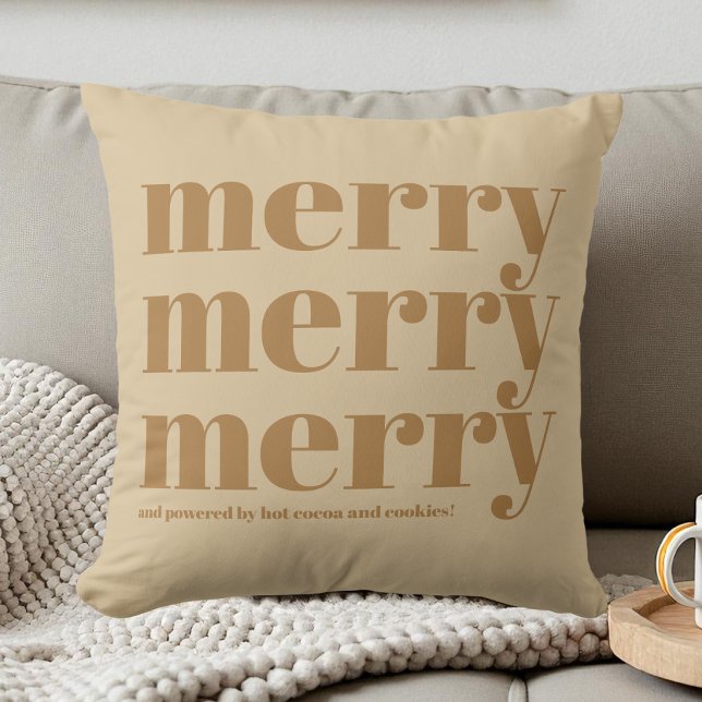 Coussin Joyeux Beige Brown Typographie Amusant Noël Simple (Merry Beige Brown Typography Fun Christmas Simple Throw Pillow)