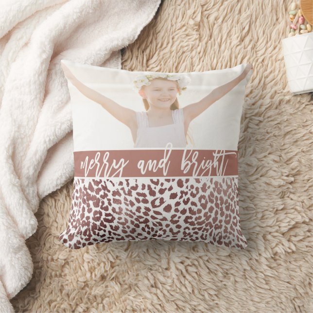 Coussin Joyeux et brillant Empreinte de léopard Photo Holi (Couverture)