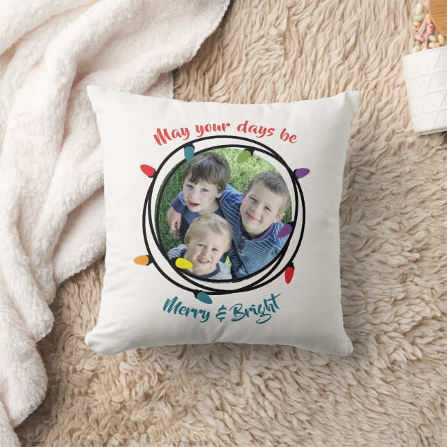 Coussin Joyeux et brillants feux de Noël (Couverture)