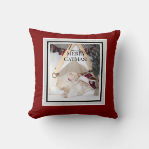 Coussin Joyeux Noël aux chatons mignons endormis