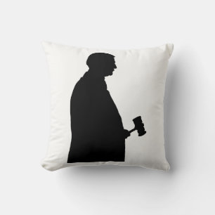 Coussin Judge with Gavel Silhouette