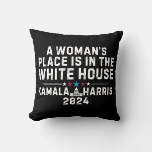 Coussin Kamala Harris 2024 - La place d'une femme est en b
