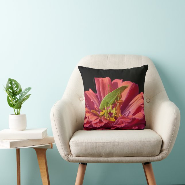 Coussin Katydid sur Zinnia (Chaise)