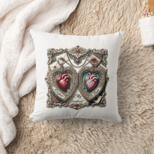 Coussin Keeper of My Deepest Love t-shirt with ornate (Couverture)
