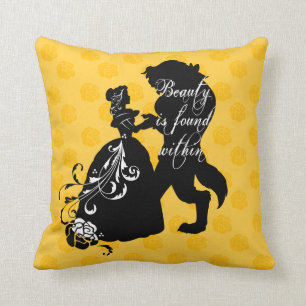 Coussin La Beauté Et La Bête  La beauté se trouve à l'
