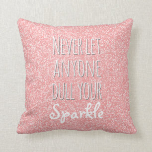 Coussin La citation inspirée   d'étincelle rougissent le