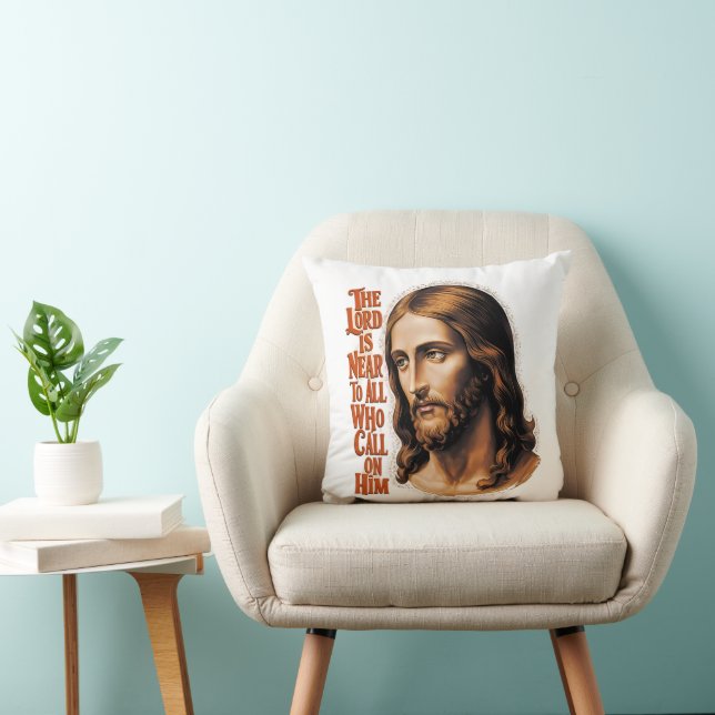Coussin La présence des seigneurs : Jésus répond à tous ce (Chaise)