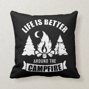Coussin La vie est meilleure autour du camping