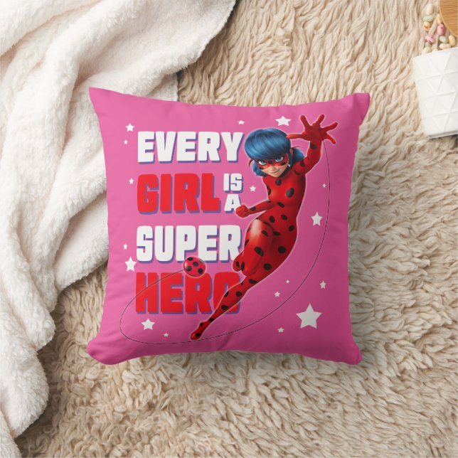Coussin Ladybug Every Girl est un super héros (Couverture)
