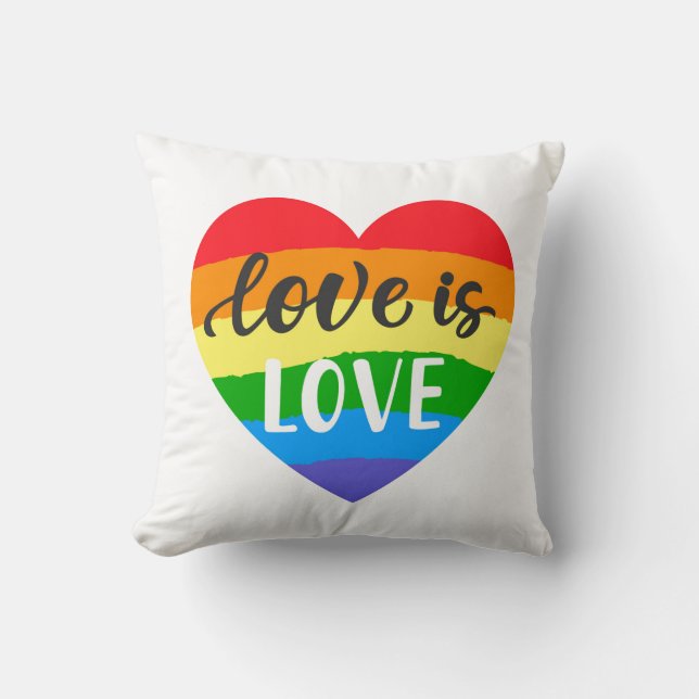 Coussin L'amour est l'amour le coeur arc-en-ciel (Recto)
