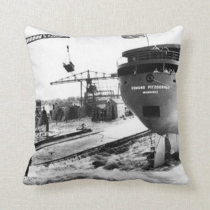 Coussin Lancement d'Edmund Fitzgerald Fitz puissant