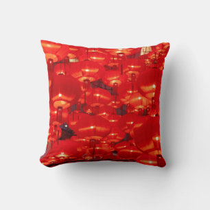 Coussin lanternes rouges traditionnelles décorées pour le 