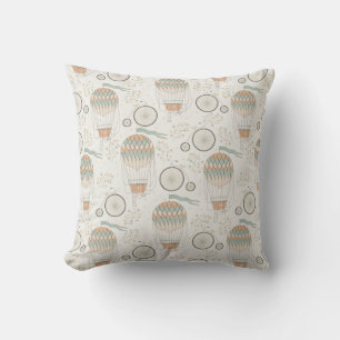 Coussin Lapins gris mignons et clés antiques sur fond blan