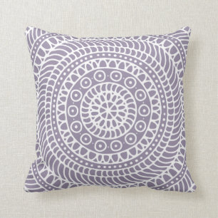 Coussin Lavande de griffonnage de mandala