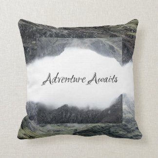 Coussin L'aventure attend