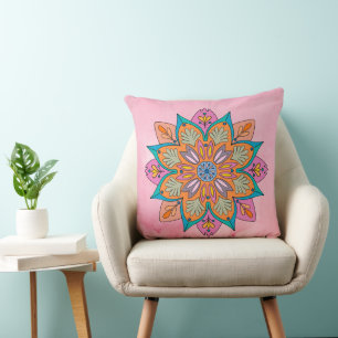 Coussin Le cercle coloré de l'Inde : un mandala décoratif