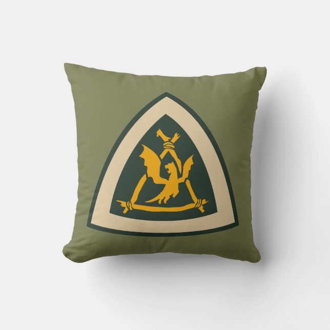 Coussin Le dragon de Pete | Badge Dragon (Recto)