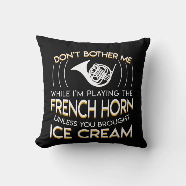 Coussin Le jeu du cor de harmonie a apporté la crème (Recto)