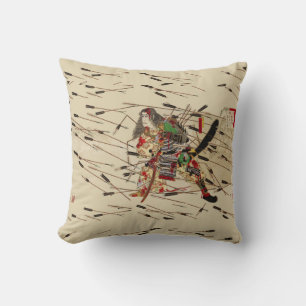Coussin LE SAMOURAÏ MASATSURA SE BAT DANS UNE AVerse DE FL