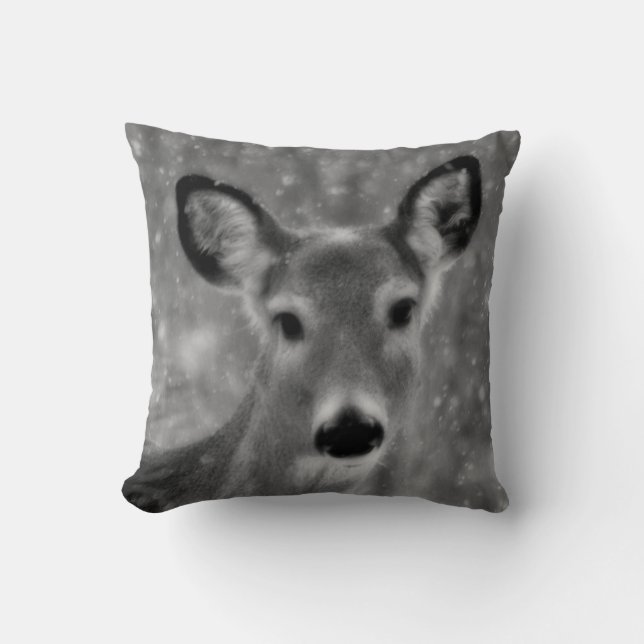 Coussin Le Visage Doux D'Un Cerf (Recto)