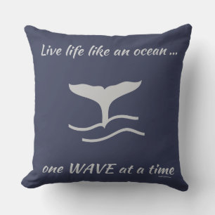Coussin Les baleines racontent leur histoire avec un devis