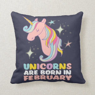 Coussin Les licornes sont en février fille mignonne née