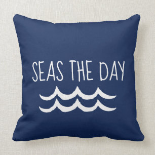 Coussin Les mers de bleu marine le jour ondule nautique
