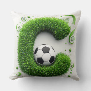 Coussin Lettre C en gazon topiaire avec ballon de football