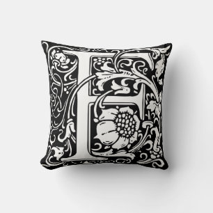 Coussin Lettre F Monogramme médiéval Art Nouveau