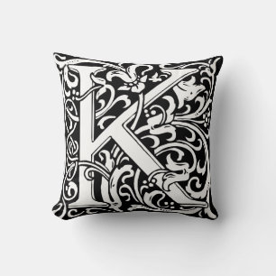 Coussin Lettre K Monogramme médiéval Art Nouveau