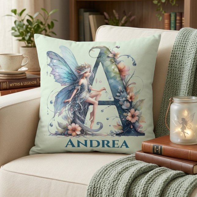 Coussin Lettre Monogramme A Avec Nom Fée (Créateur téléchargé)