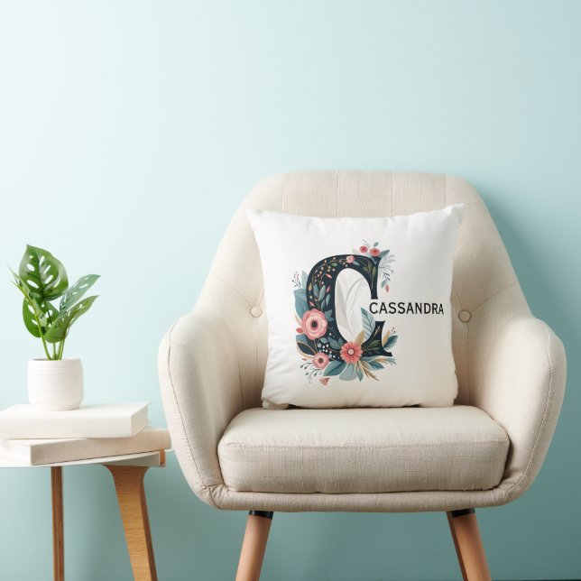Coussin LETTRE MONOGRAPHIQUE Florale Botanique C Personnal (Chaise)