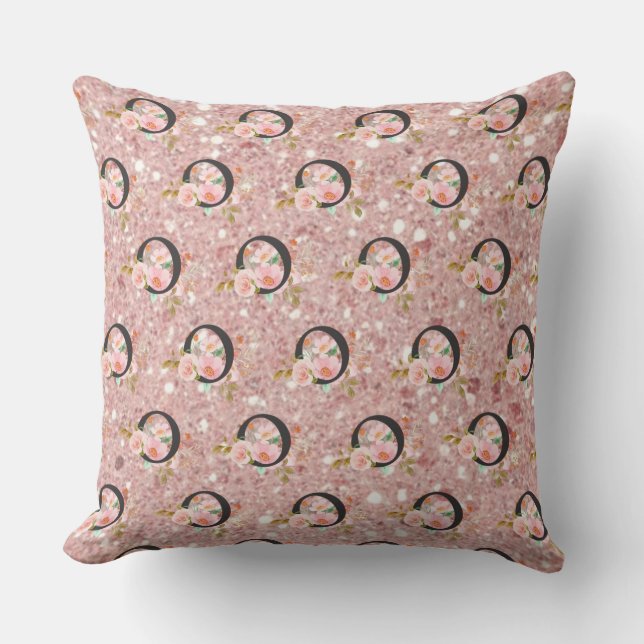 Coussin Lettre O (Recto)