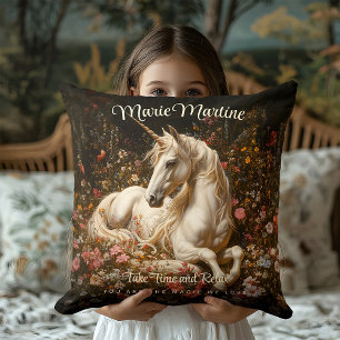 Coussin Licorne Florale Blanche Fantastique de Bois Vintag